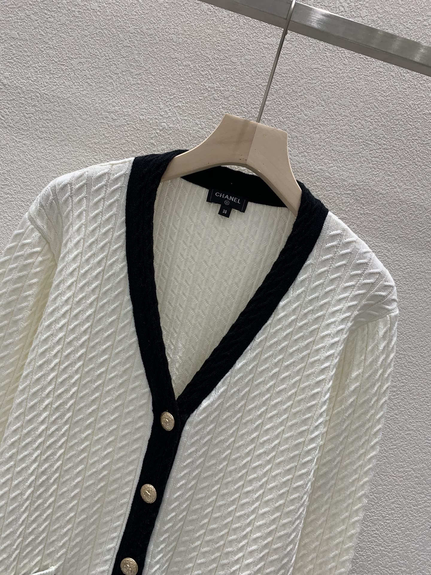 Ch**el contrast v-neck cardigan in white