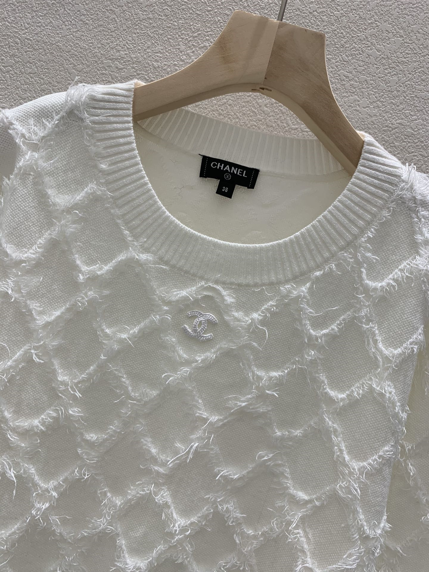 ch**el D1am0nd blend knit sweater white