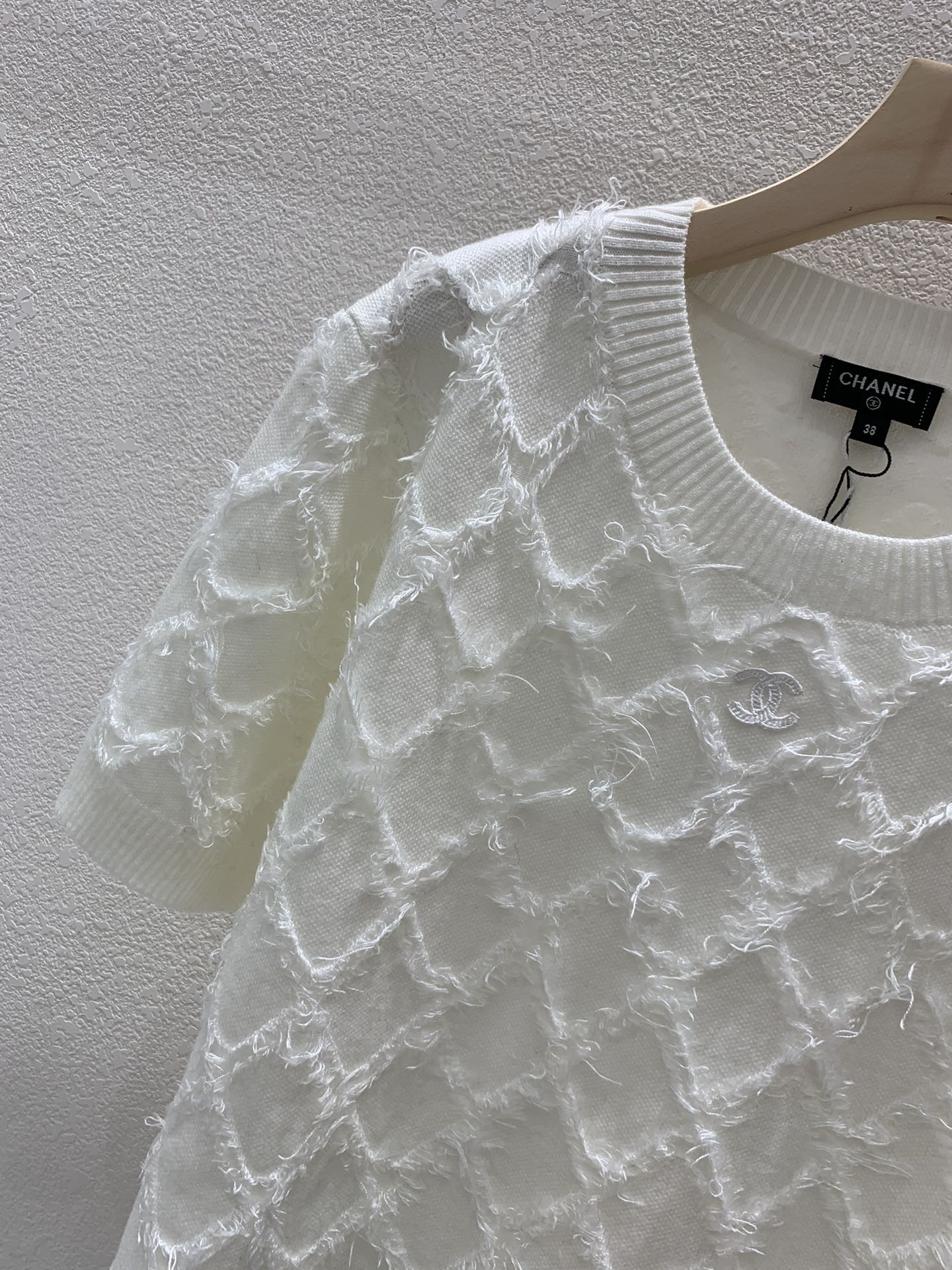 ch**el D1am0nd blend knit short-sleeve top white