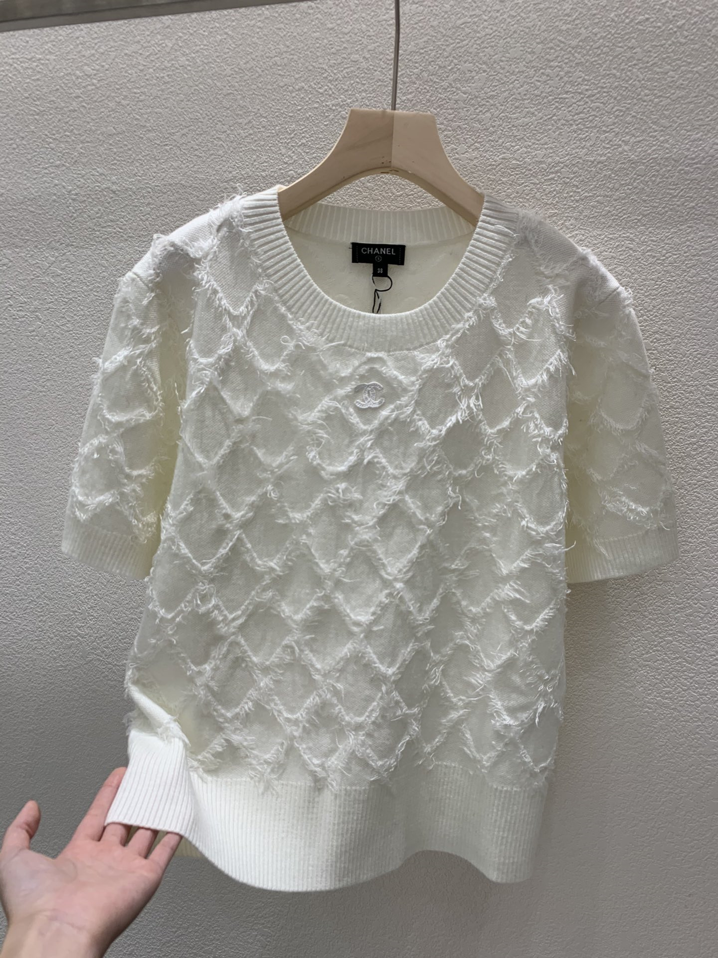 ch**el D1am0nd blend knit short-sleeve top white