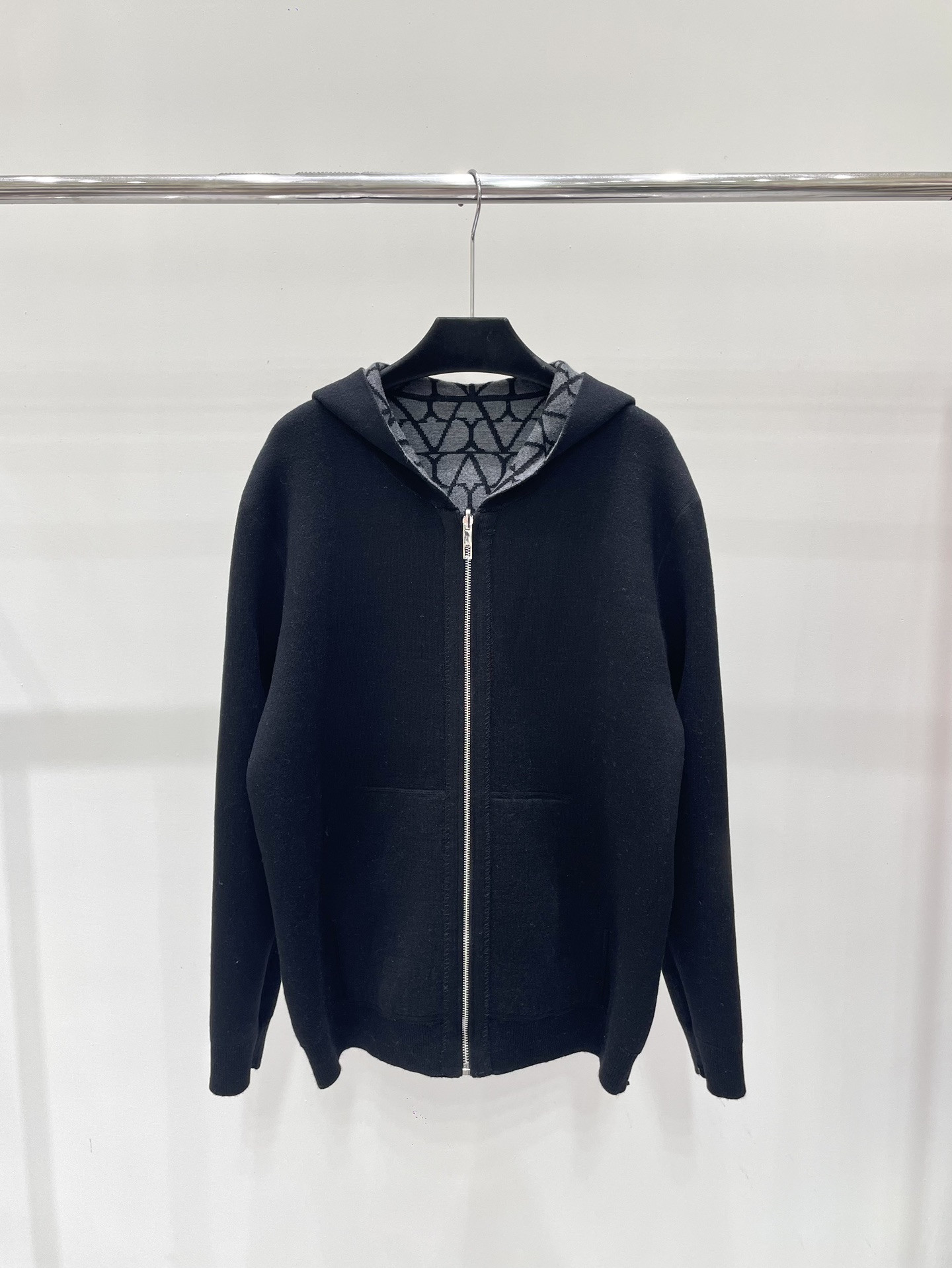 Va1e*ntin0 toile reversible wool jacket with hood