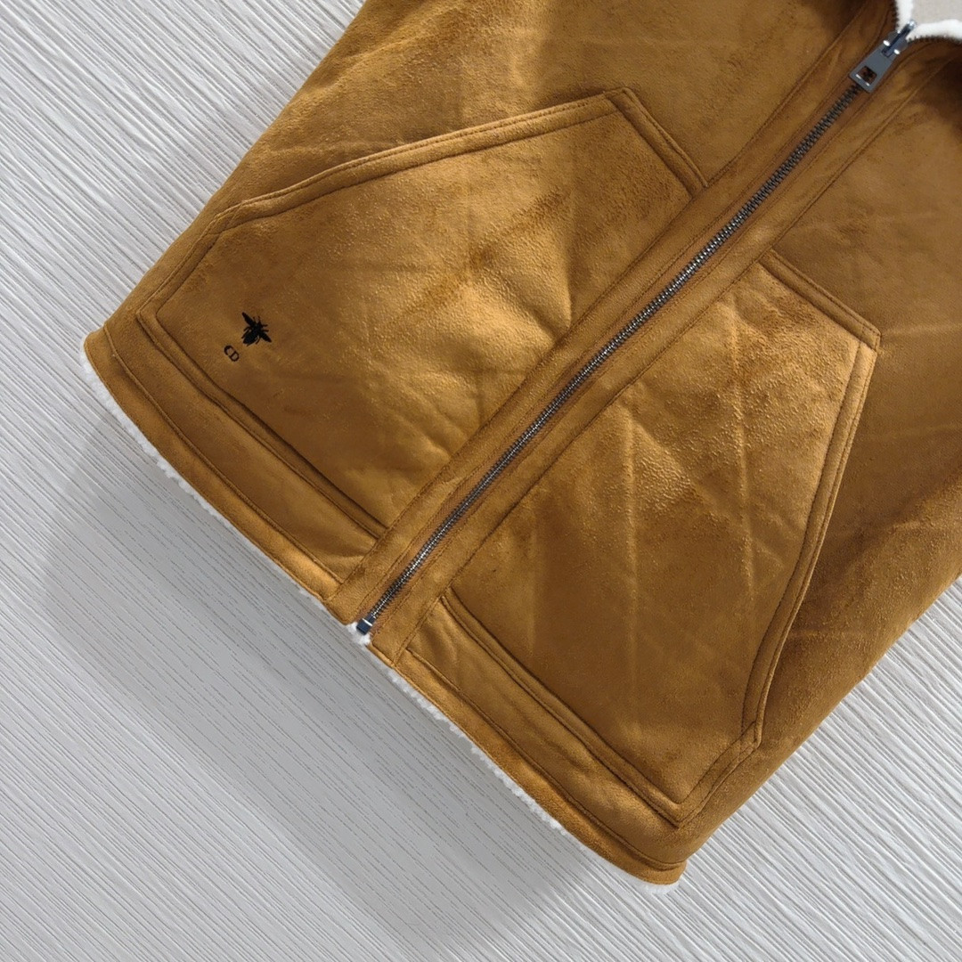 D10r reversible vest