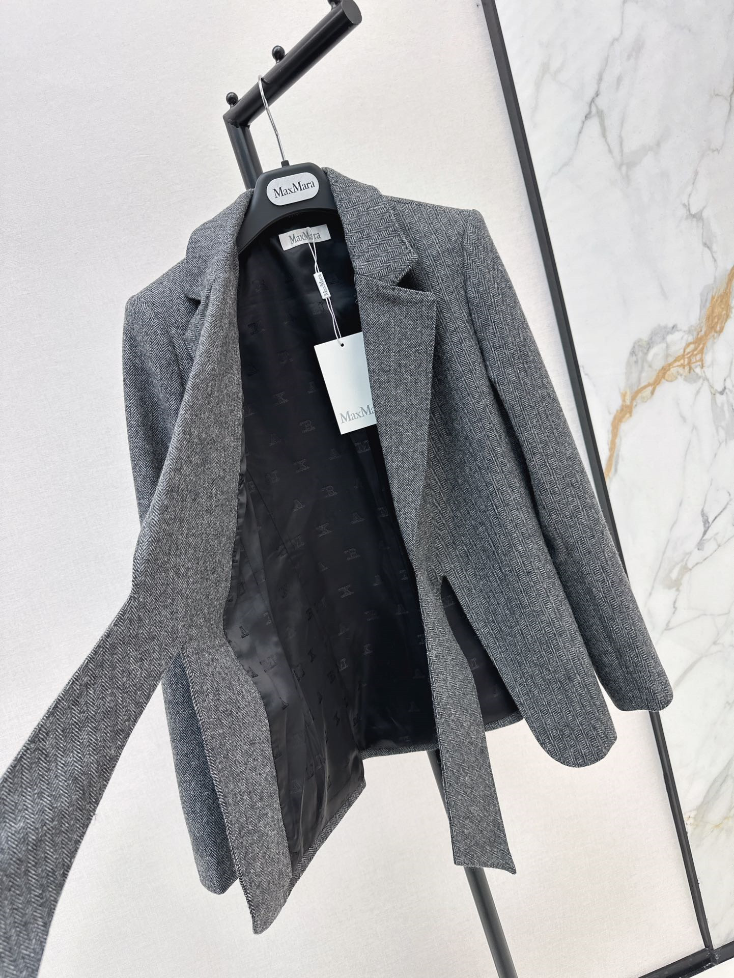 Vanitoo Commuter Suit