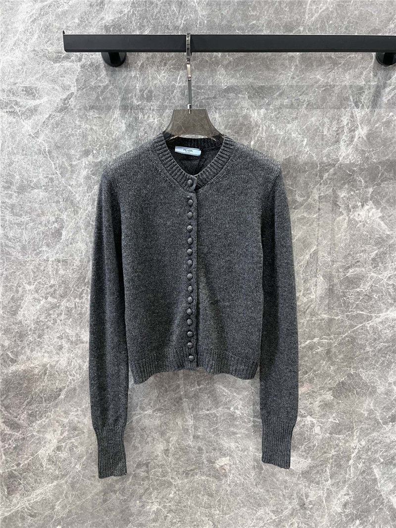 Pra*a slate gray cashmere cardigan
