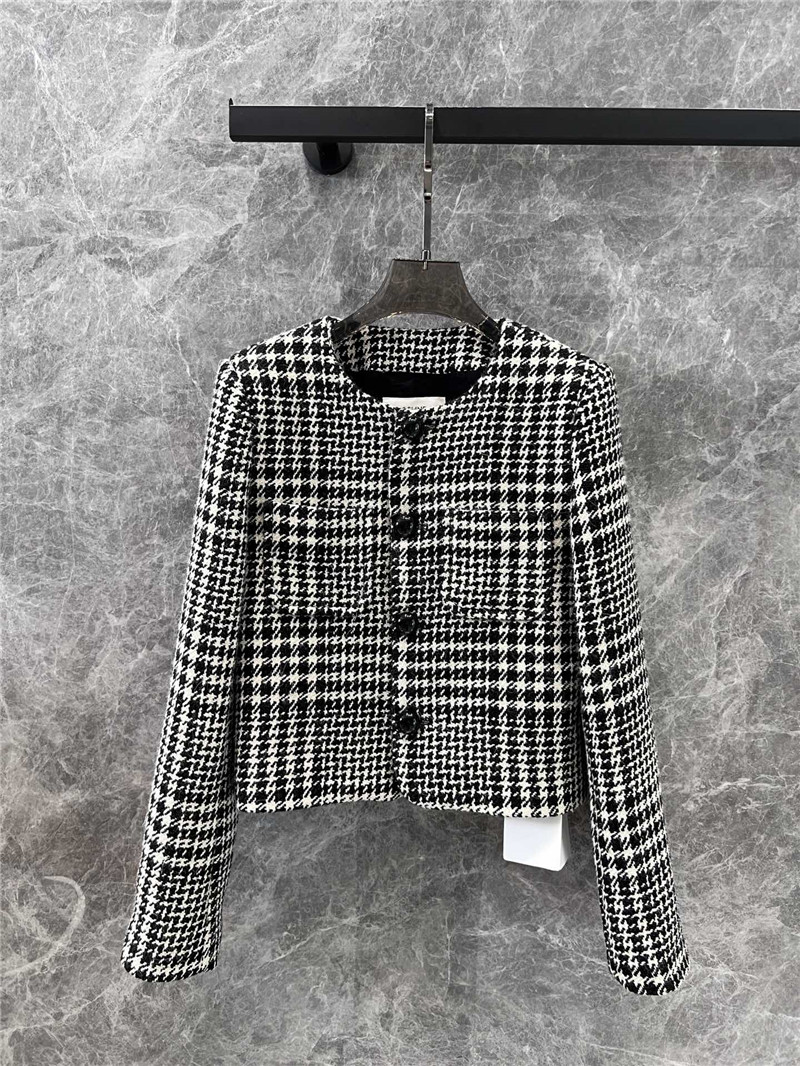 Ce1i*e short jacket + skirt set