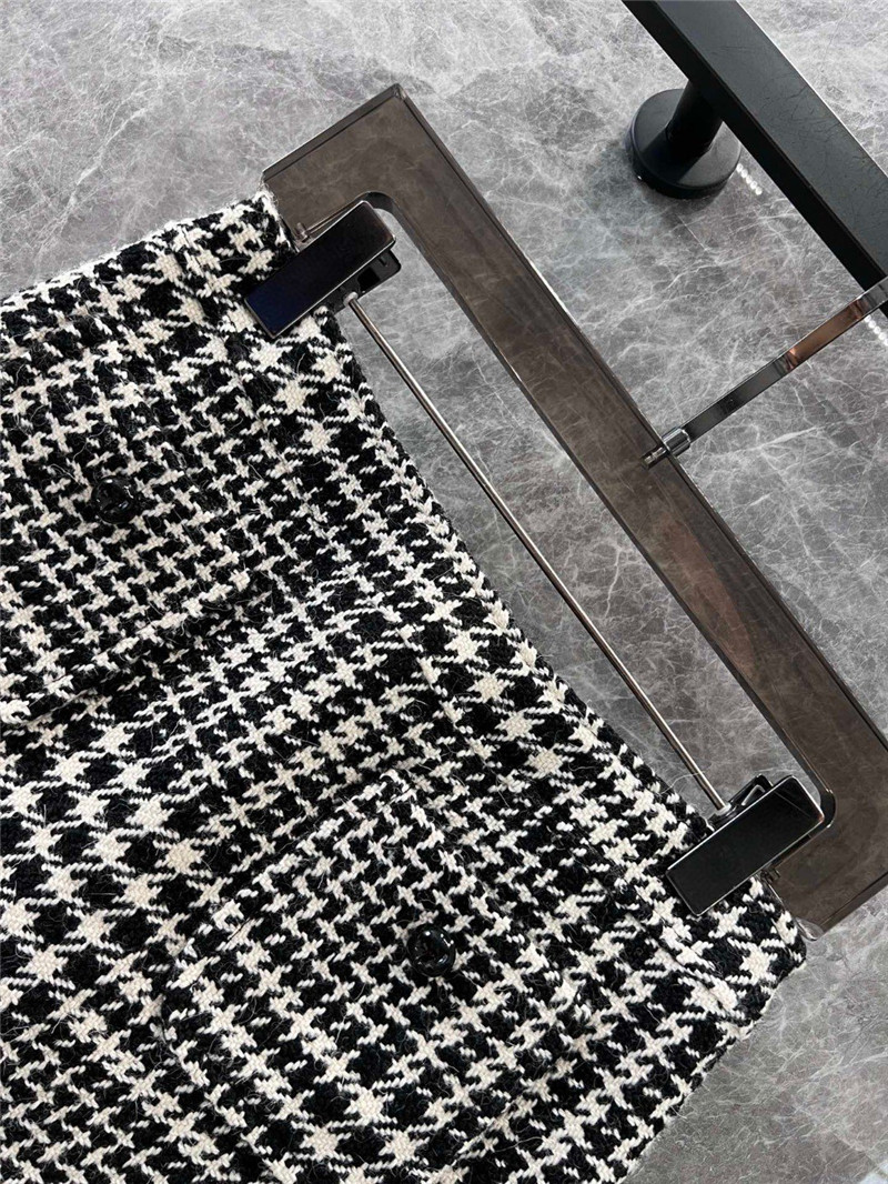 Ce1i*e short jacket + skirt set