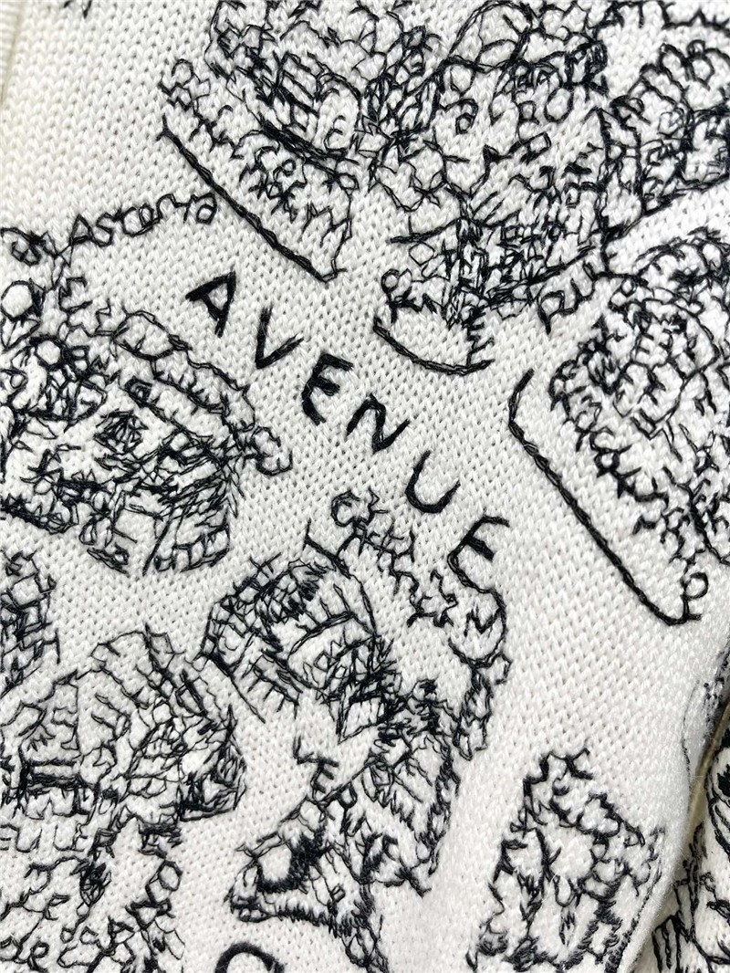 D10ralps mock-neck white cardigan