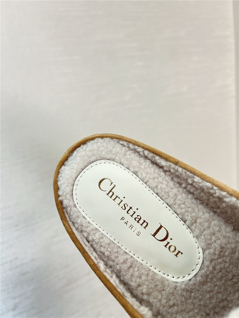 D10r boy mule beige suede calfskin