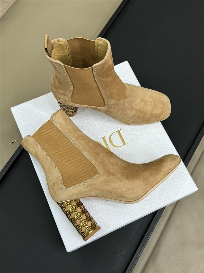 D10r beige suede goatskin icon heeled ankle boot