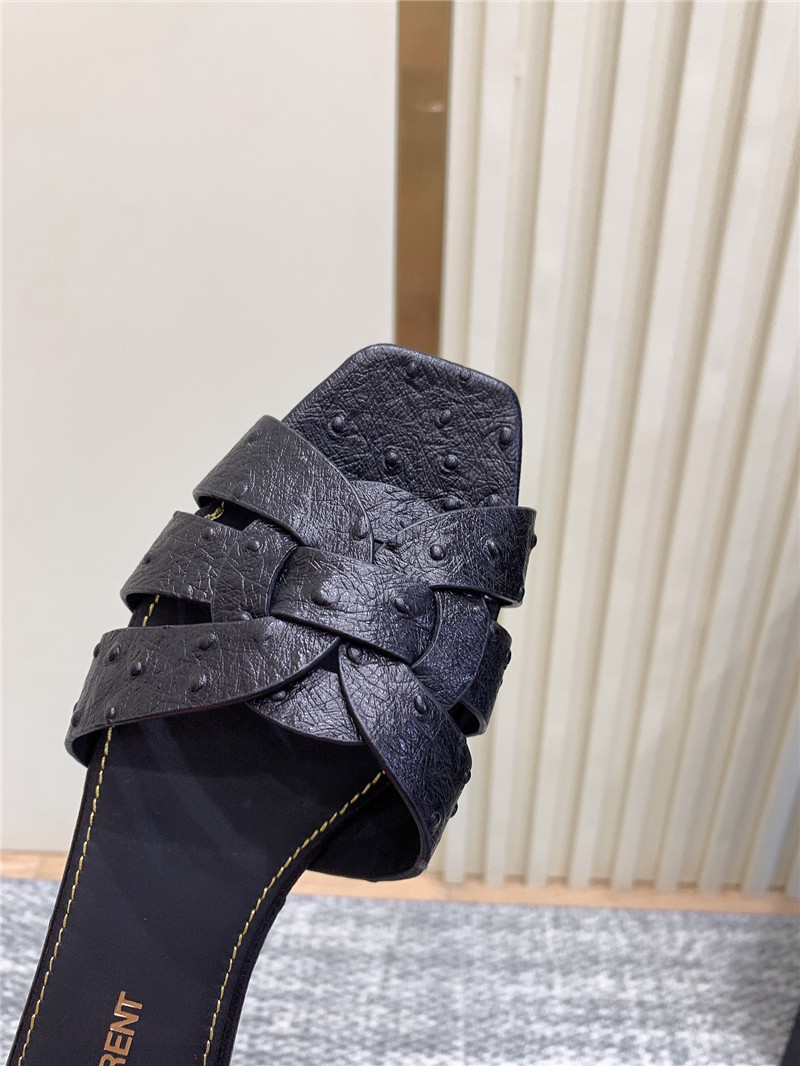 Y51 tribute mules in black ostrich leather