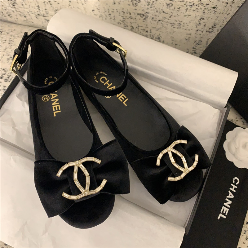 Ch**el mary janes black velvet flats with strass & metal