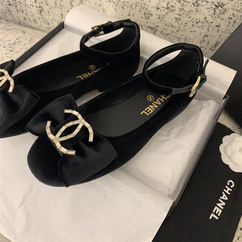 Ch**el mary janes black velvet flats with strass & metal