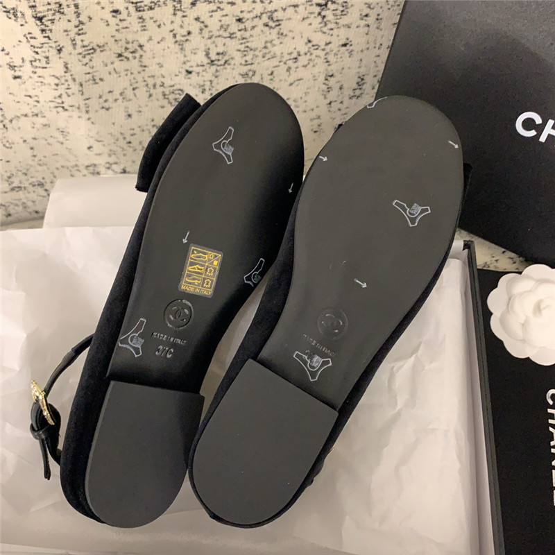 Ch**el mary janes black velvet flats with strass & metal