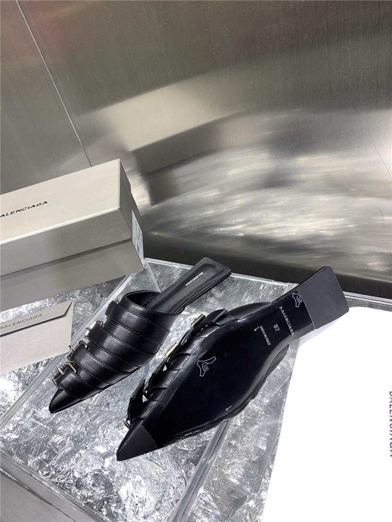 Ba1en*iaga black belt pointed toe mules