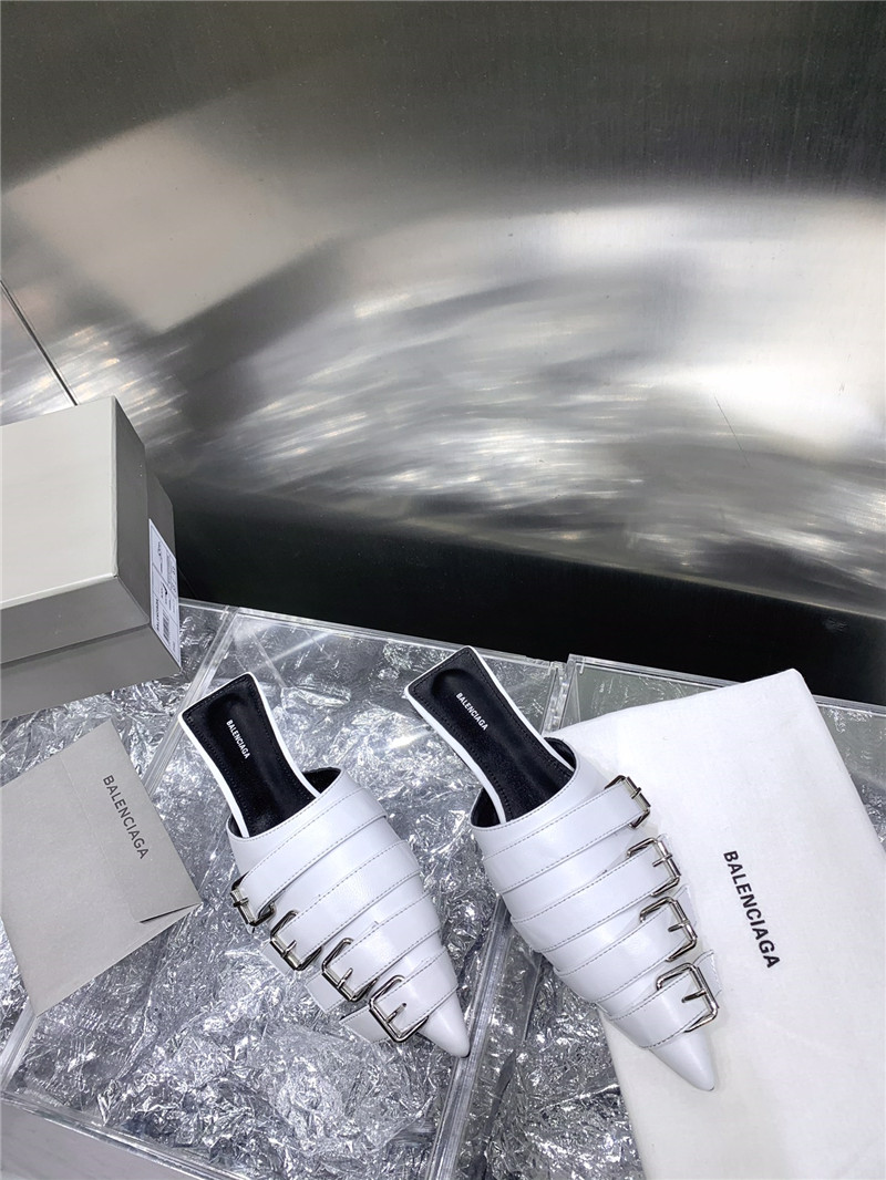 Ba1en*iaga white belt pointed toe mules