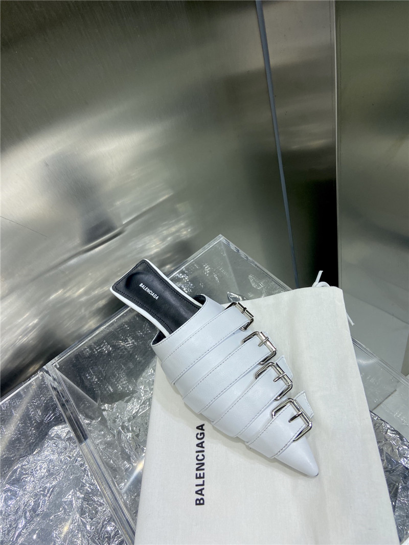 Ba1en*iaga white belt pointed toe mules