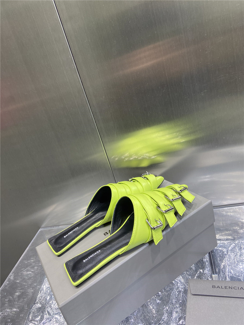 Ba1en*iaga green belt pointed toe mules