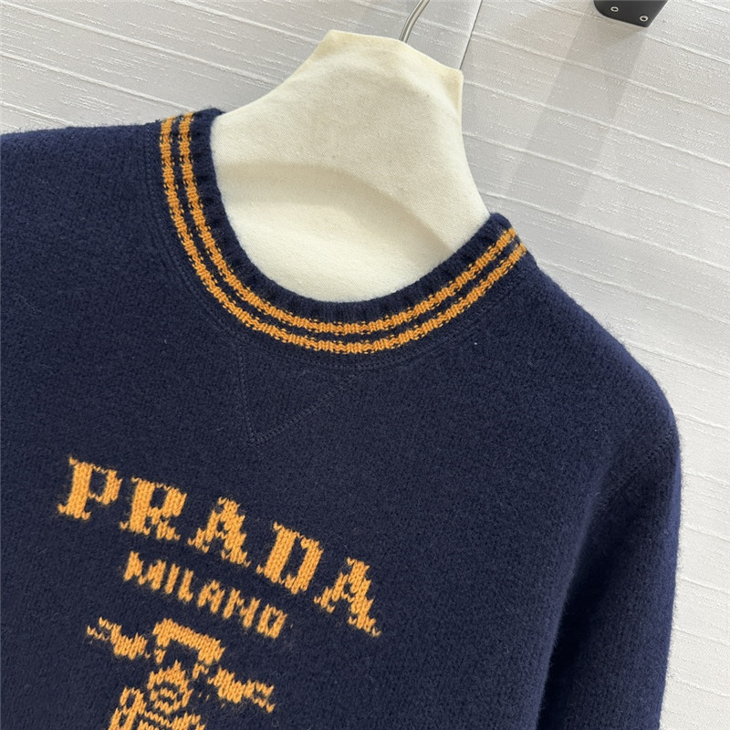 Pra*a wool and cashmere sweater in navy