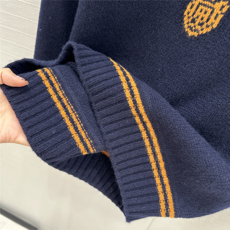 Pra*a wool and cashmere sweater in navy