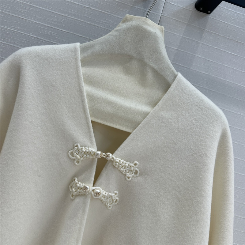 D10r shawl scarf cape