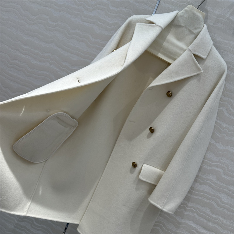 D10r lapel coat