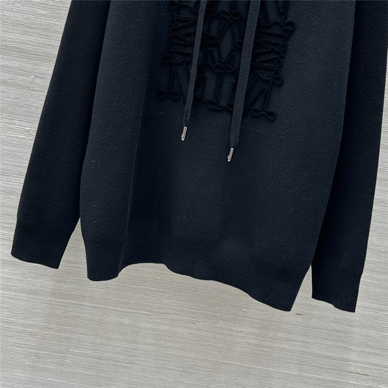 Vanitoo cashmere top + straight pants set