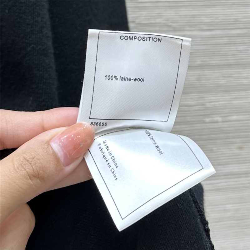 Vanitoo cashmere top + straight pants set