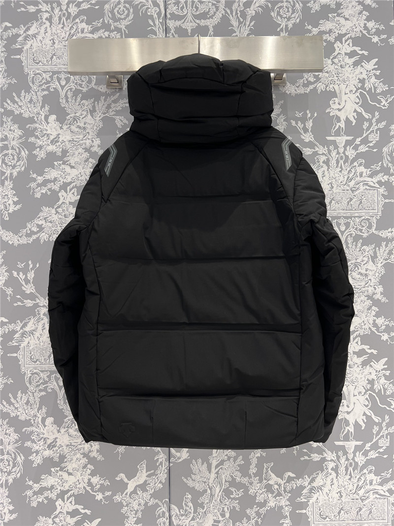D10r co-branded ski down jacket