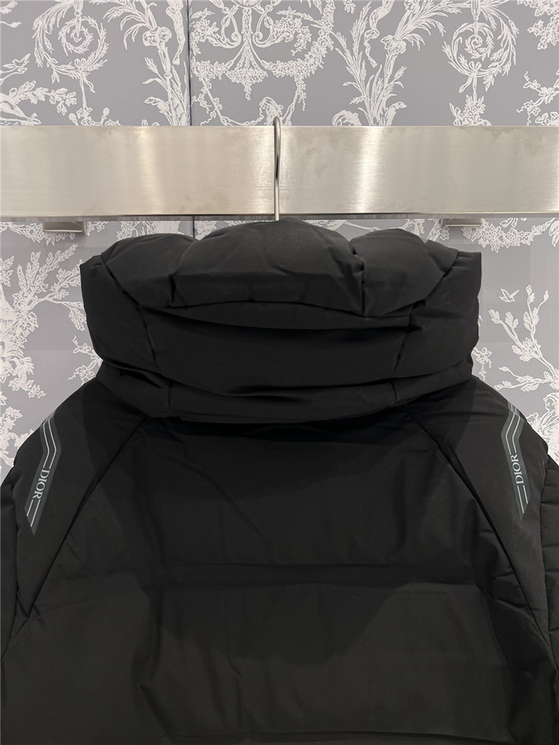 D10r co-branded ski down jacket