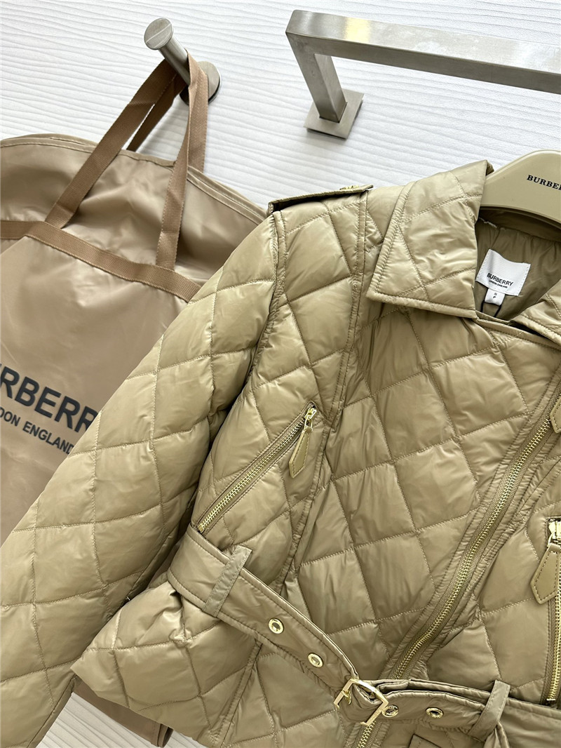 Bv*b*rry down jacket