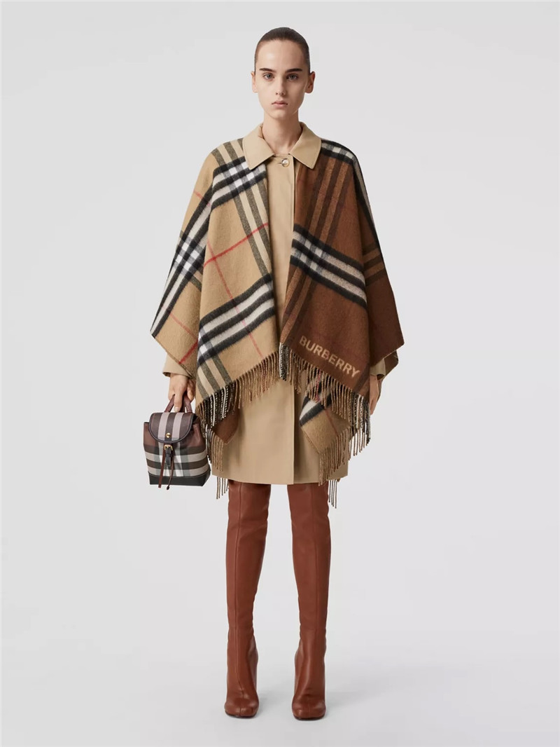 Bv*b*rry check cashmere shawl