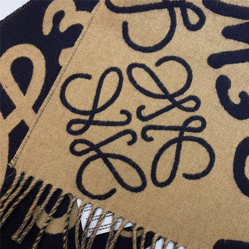 L0ew* beige/dark blue double-sided letter scarf
