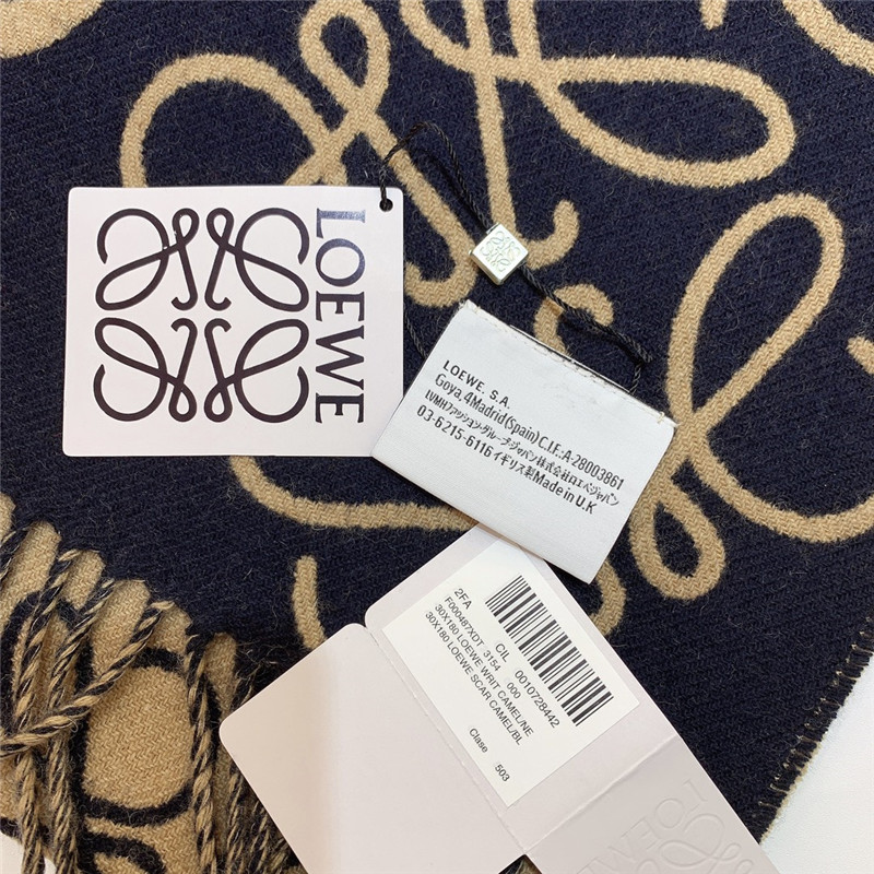 L0ew* beige/dark blue double-sided letter scarf