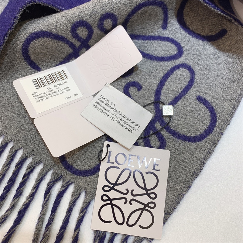 L0ew* graffiti double sided scarf