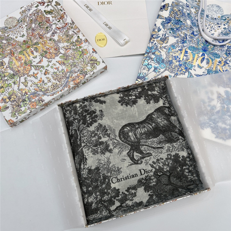 D10r jouy printed shawl