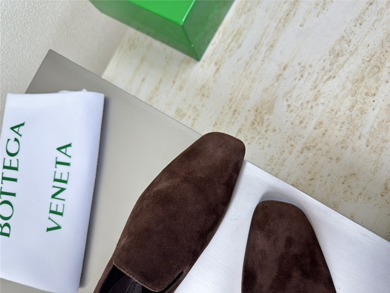 b0tt*ga Ven*ta brown suede adamo slippers