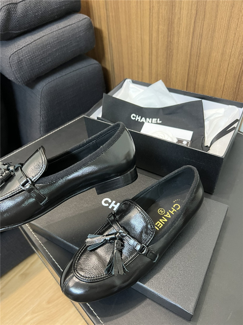 Ch**el tassel moccasin loafers in black smooth leather