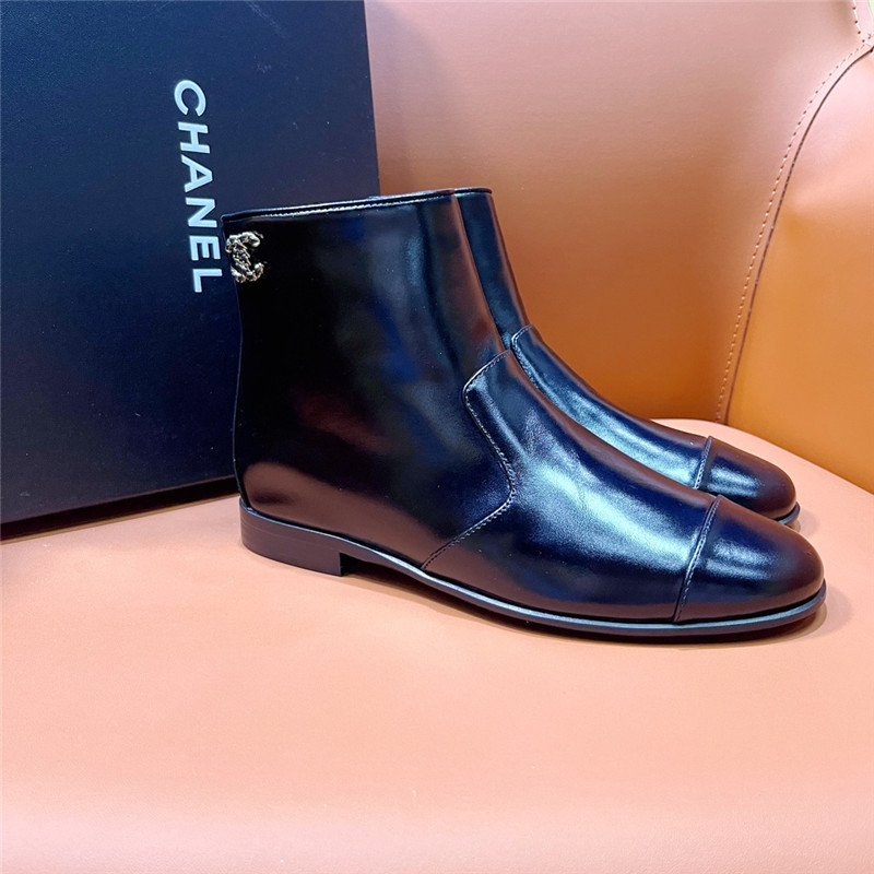Ch**el calfskin ankle boots