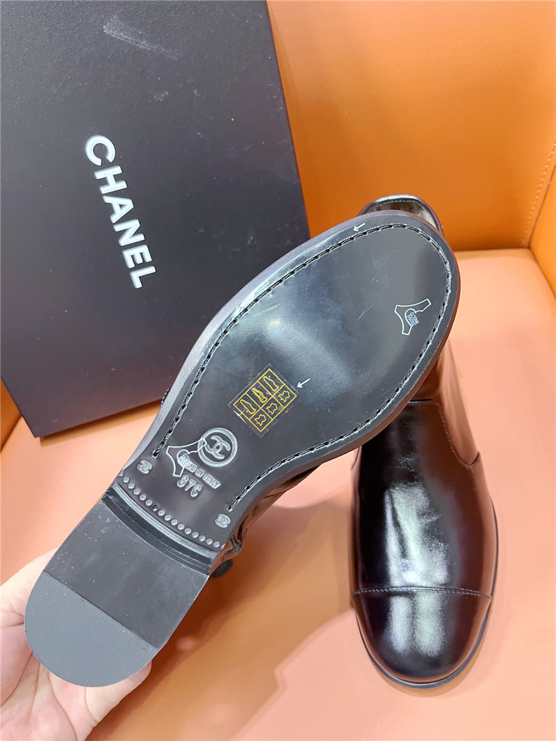 Ch**el calfskin ankle boots