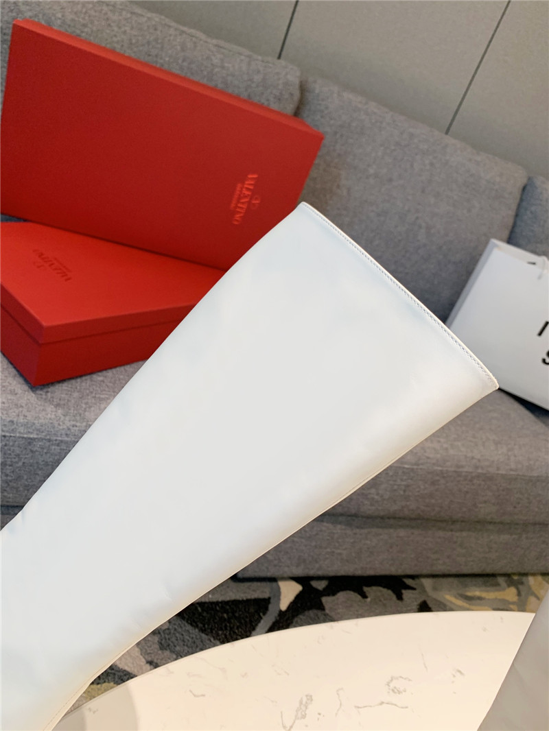 Va1e*ntin0 studded heeled white calfskin knee-high boots