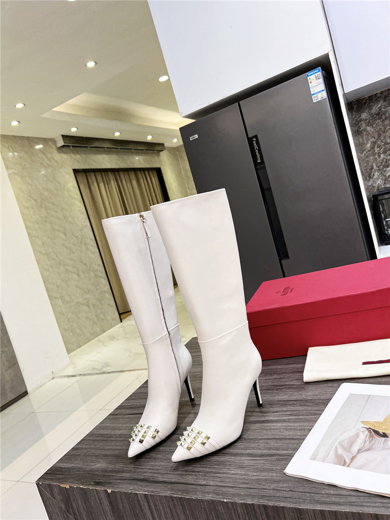 Va1e*ntin0 studded white high boots