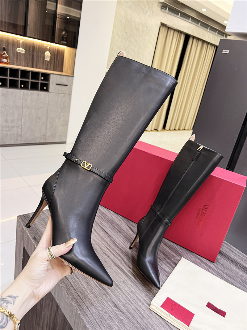 Va1e*ntin0 heeled leather knee-high boots