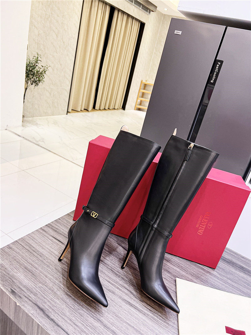 Va1e*ntin0 heeled leather knee-high boots