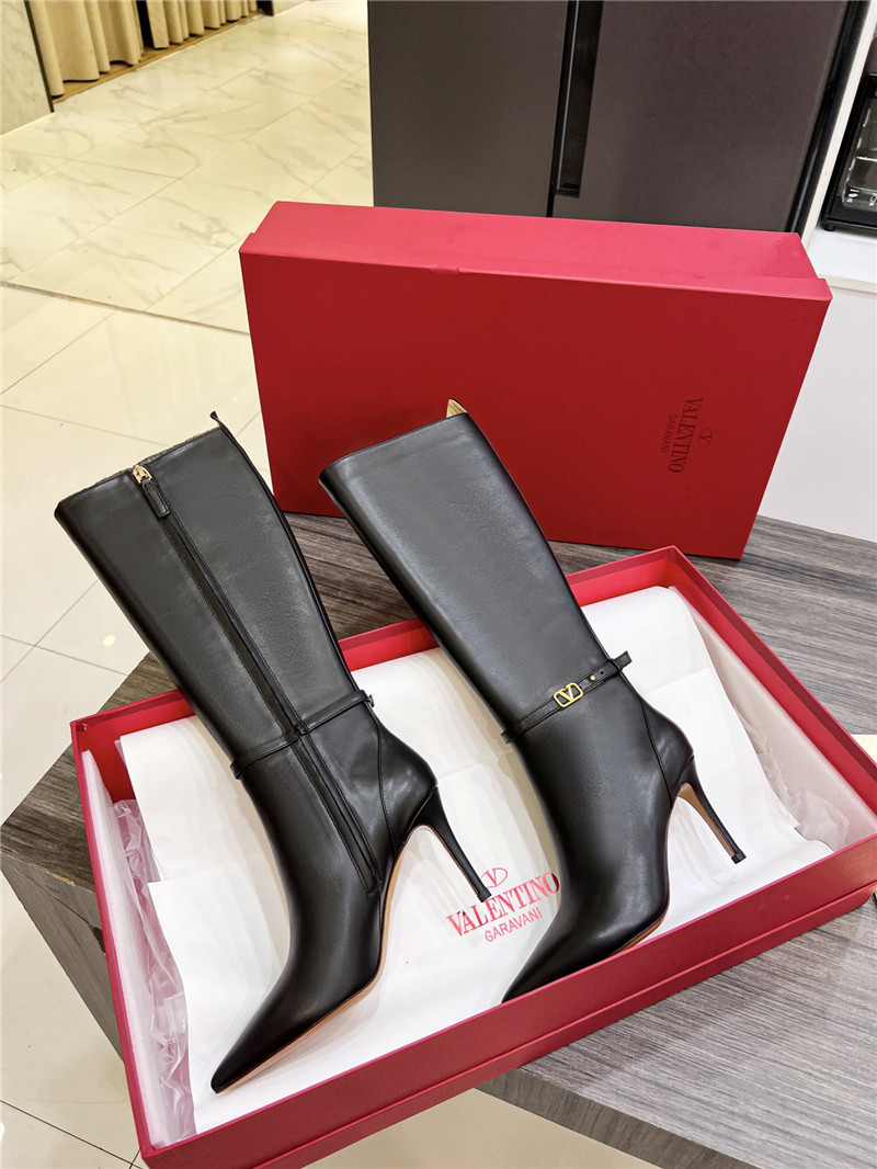 Va1e*ntin0 heeled leather knee-high boots