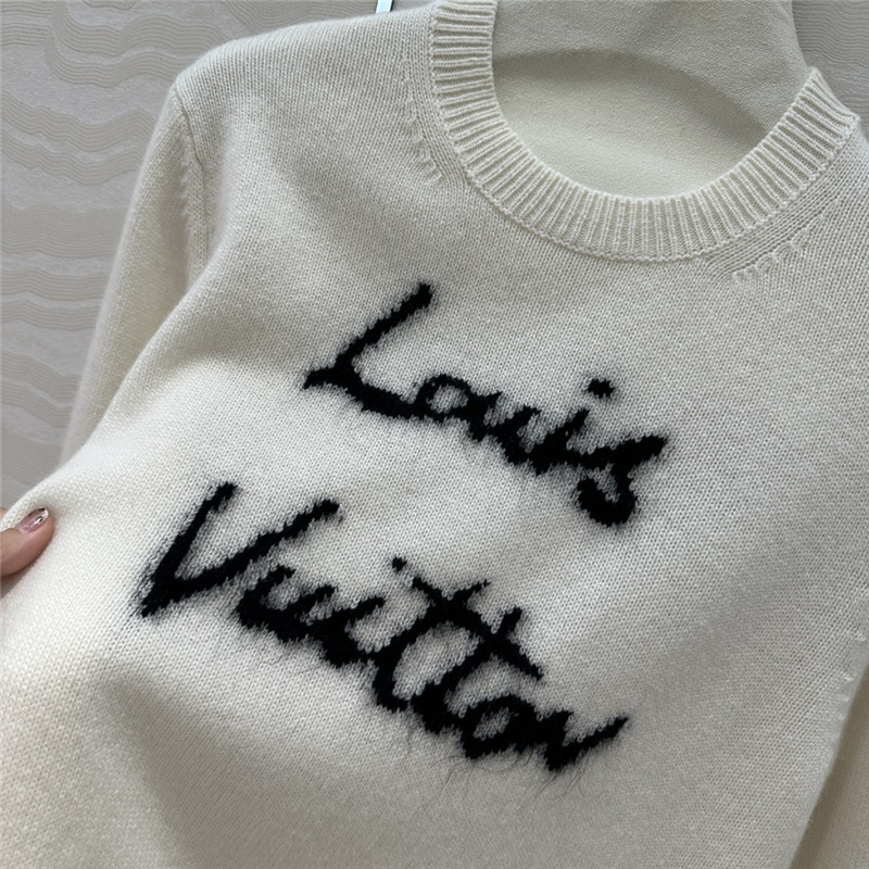 l0vis Vvtt0n brushed knit pullover white