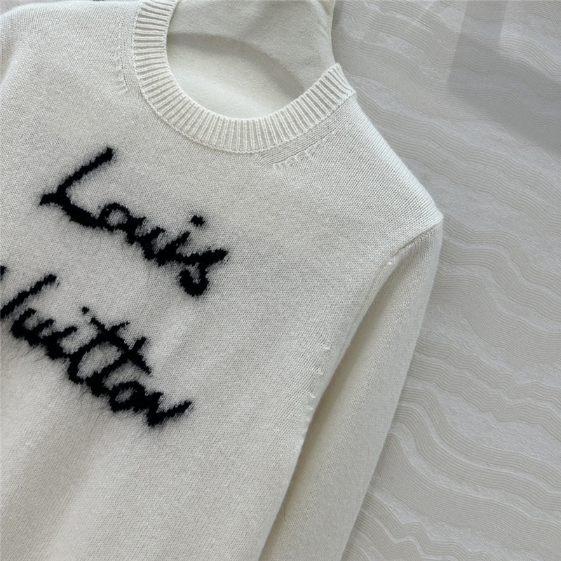 l0vis Vvtt0n brushed knit pullover white