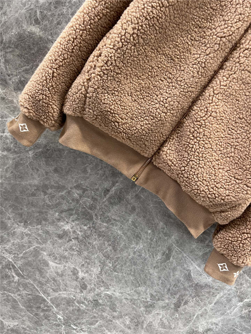 l0vis Vvtt0n lv grain fleece jacket