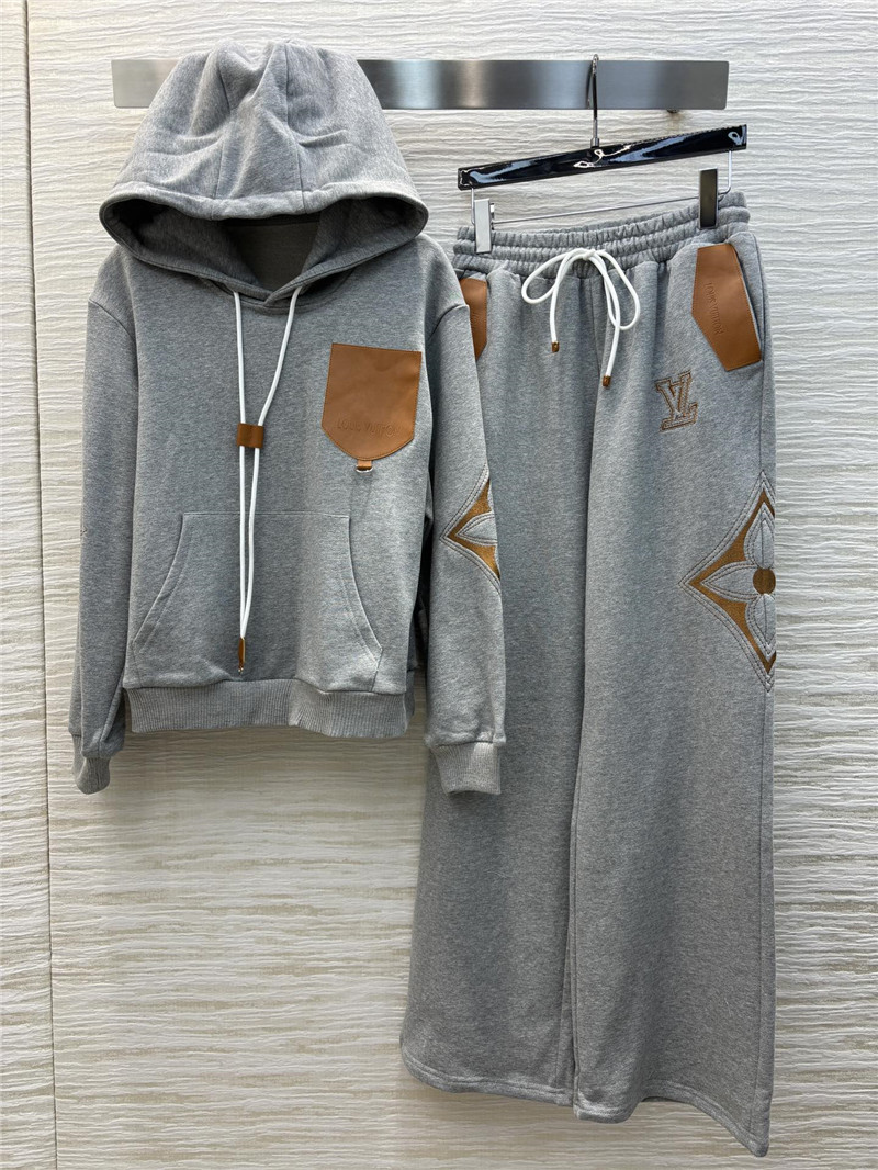 l0vis Vvtt0n lv casual suit