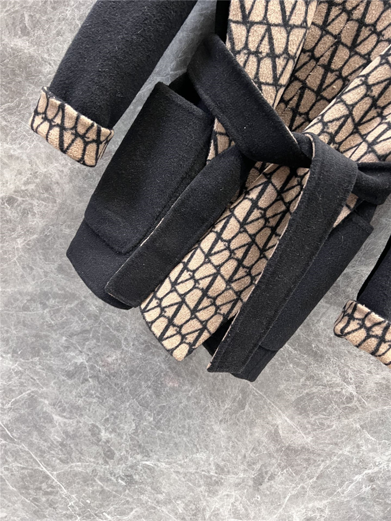 Va1e*ntin0 short coat