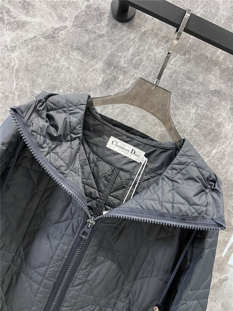D10r hooded padded jacket